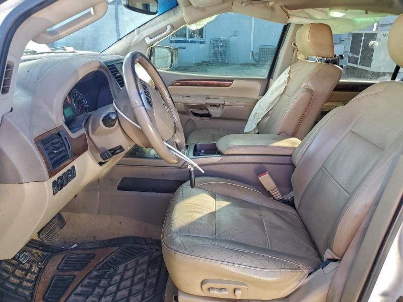 2013 Nissan Armada Platinum