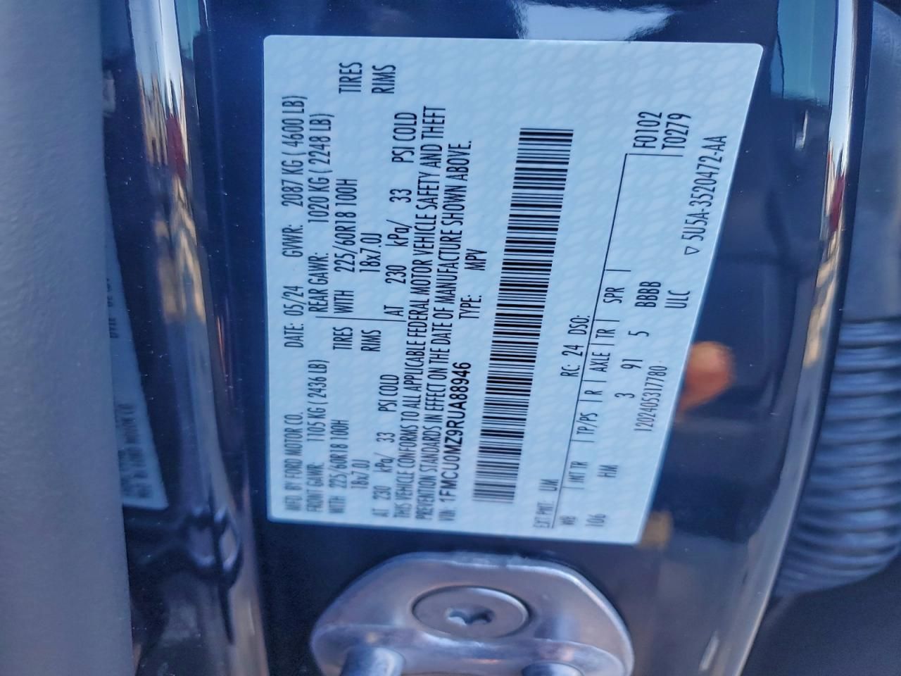 2024 Ford Escape st Line