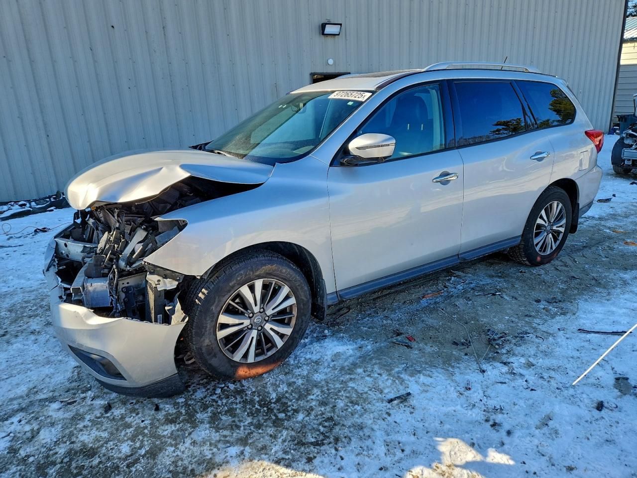 2017 Nissan Pathfinder s