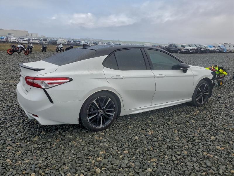 2020 Toyota Camry xse