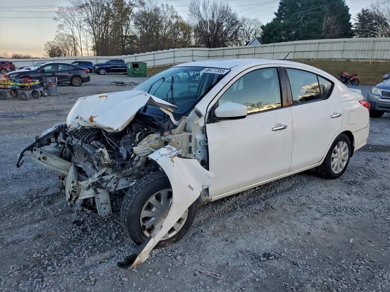 2016 Nissan Versa s