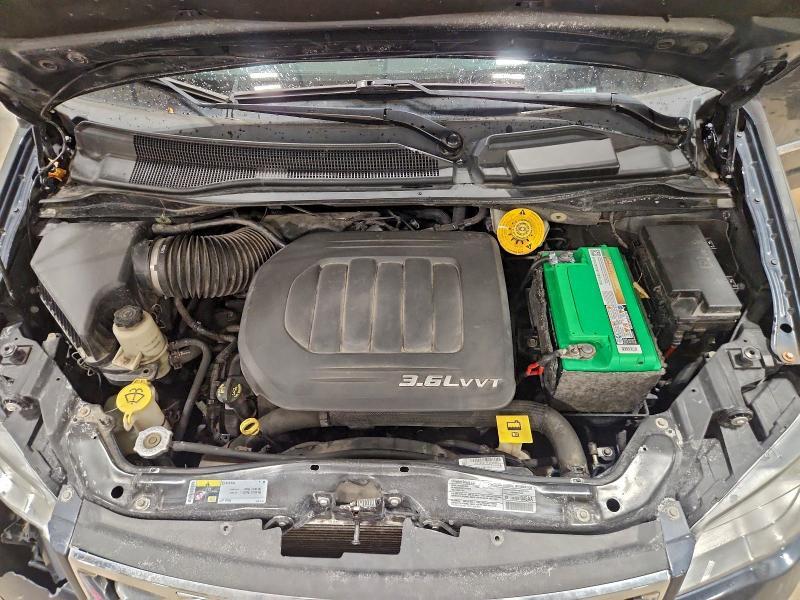 2013 Chrysler Town & Country Touring