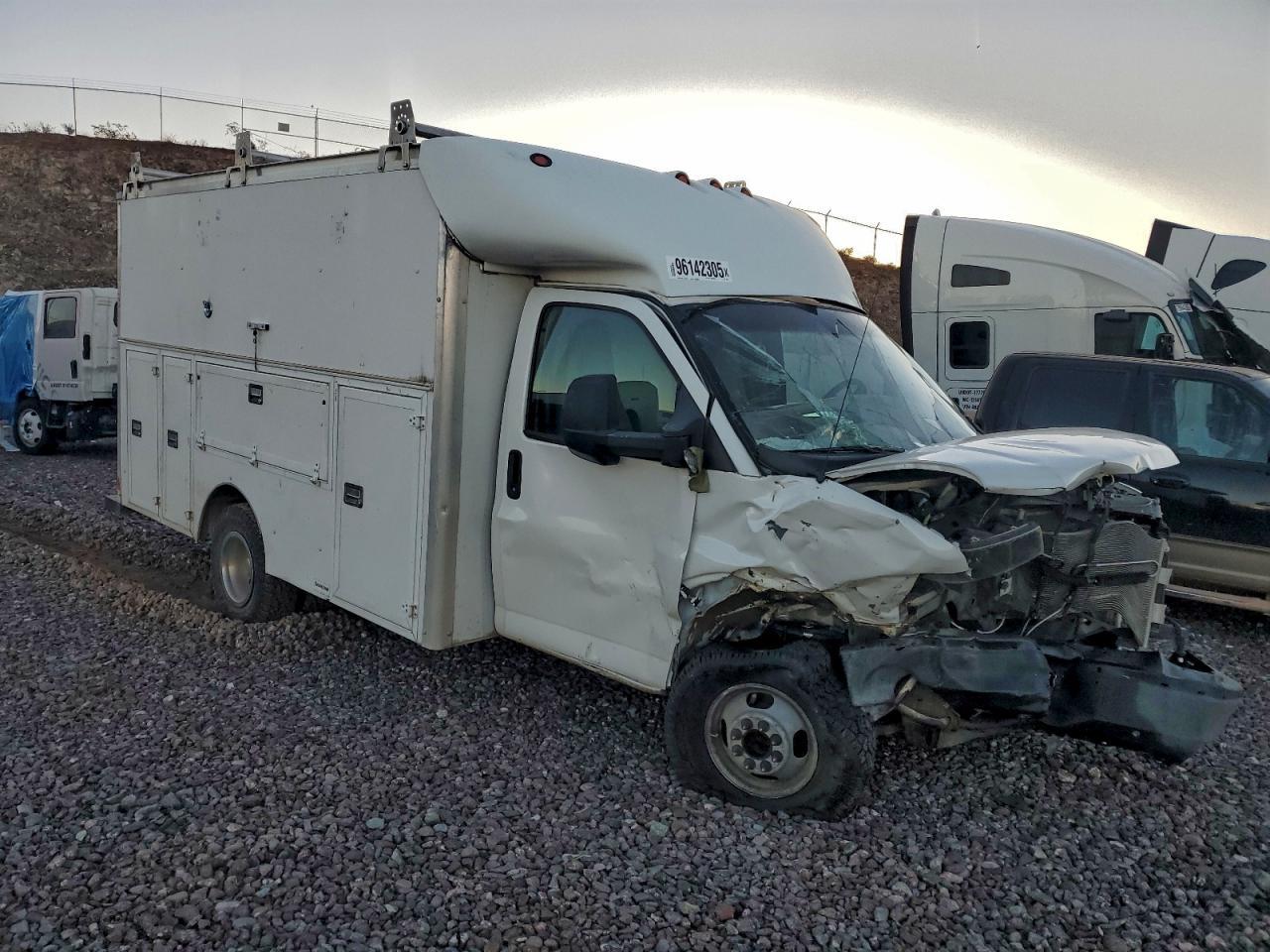 2016 Chevrolet Express Utility / Service Truck