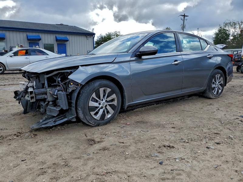 2023 Nissan Altima s