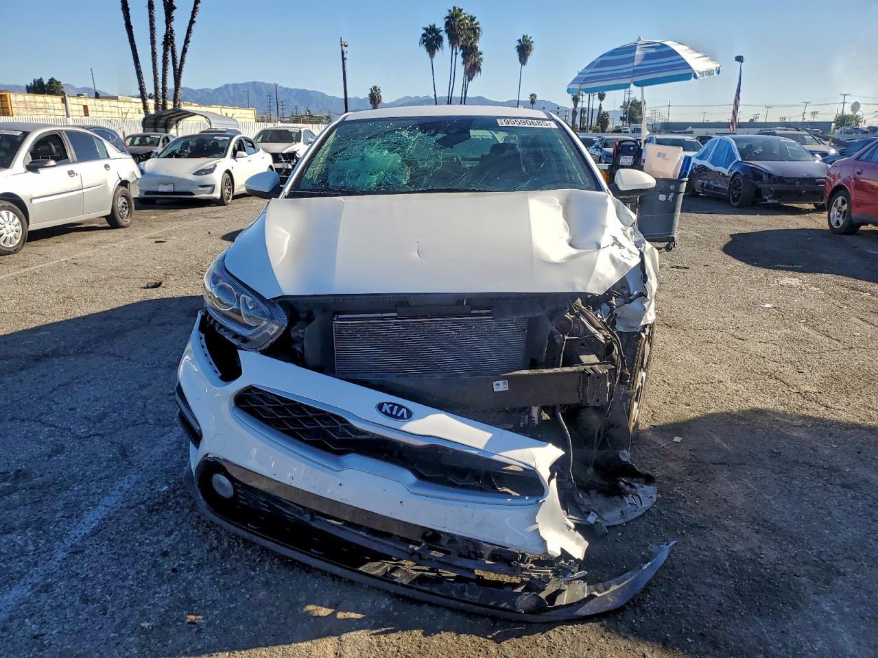 2021 KIA Forte fe