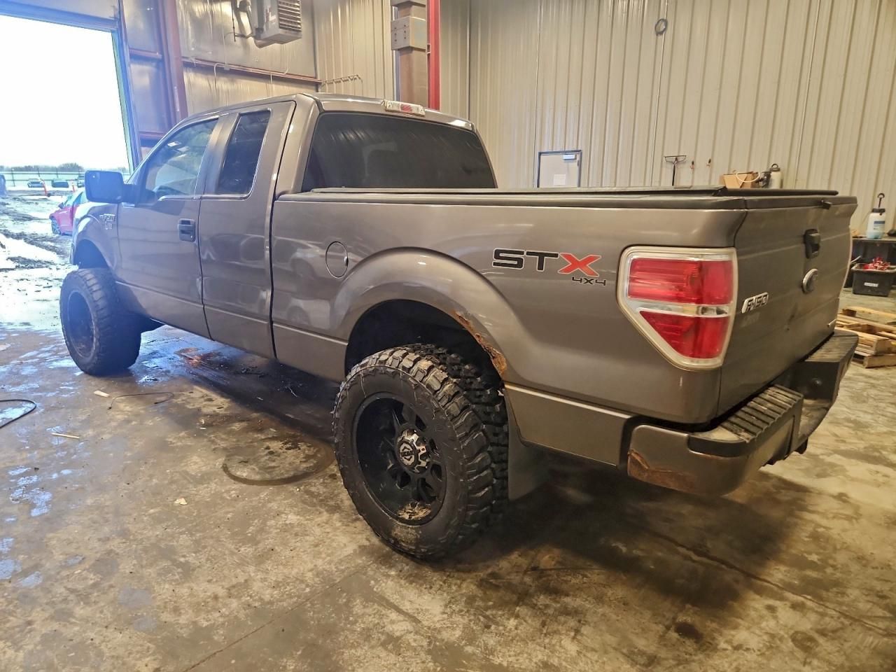 2012 Ford F150 Super cab