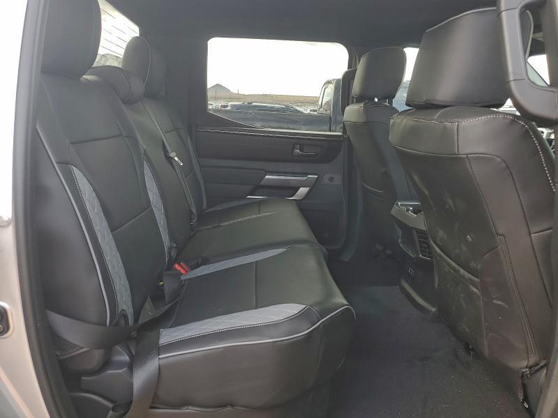 2025 Toyota Tundra Crewmax sr