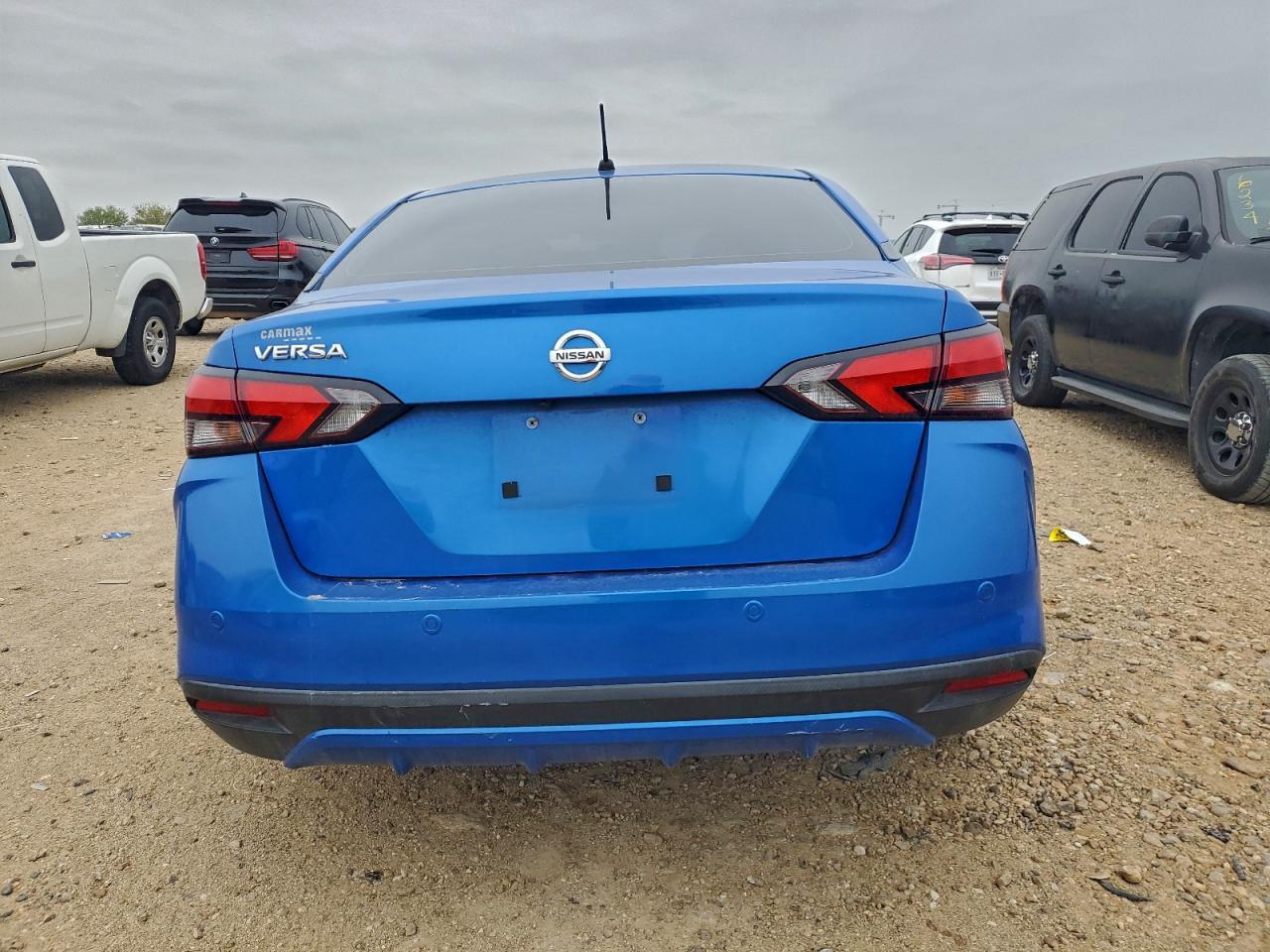 2020 Nissan Versa s
