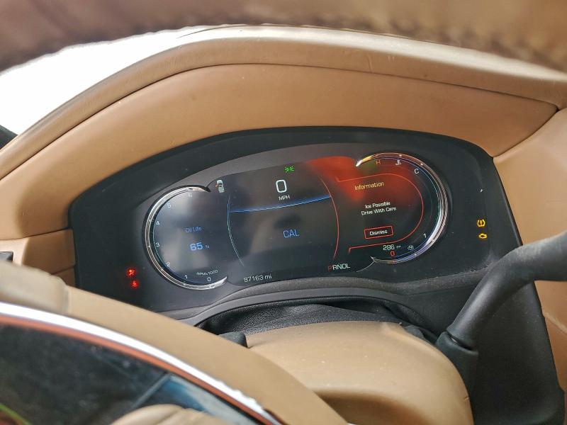 2017 Cadillac Escalade Platinum