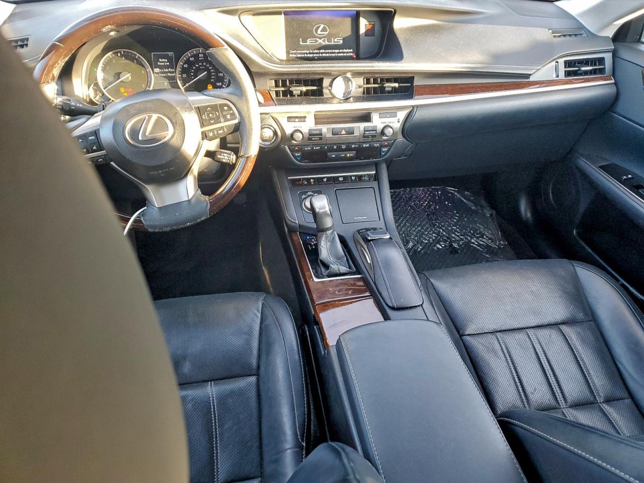 2017 Lexus ES