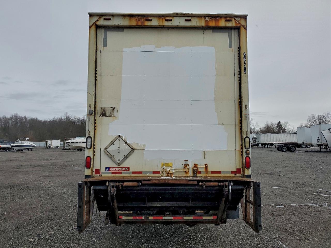 2017 Kenworth T370 BOX Truck