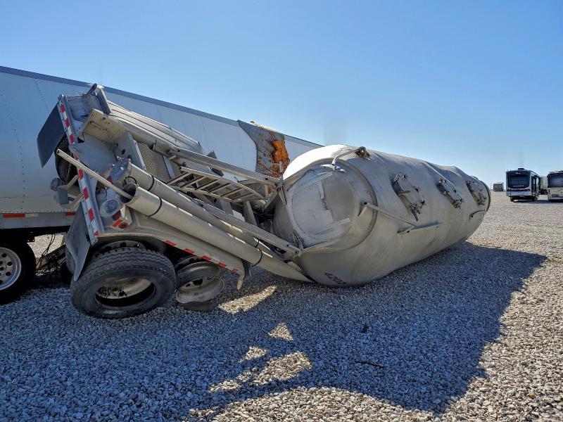 2015 Heil Pneumatic DRY Bulk Trailer