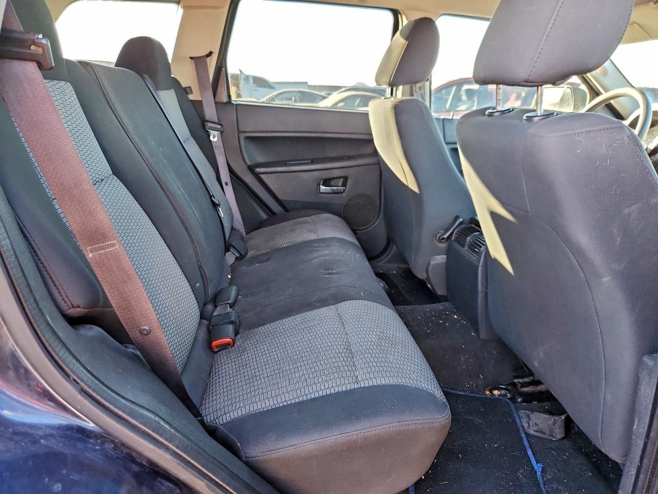 2010 Jeep Grand Cherokee Laredo