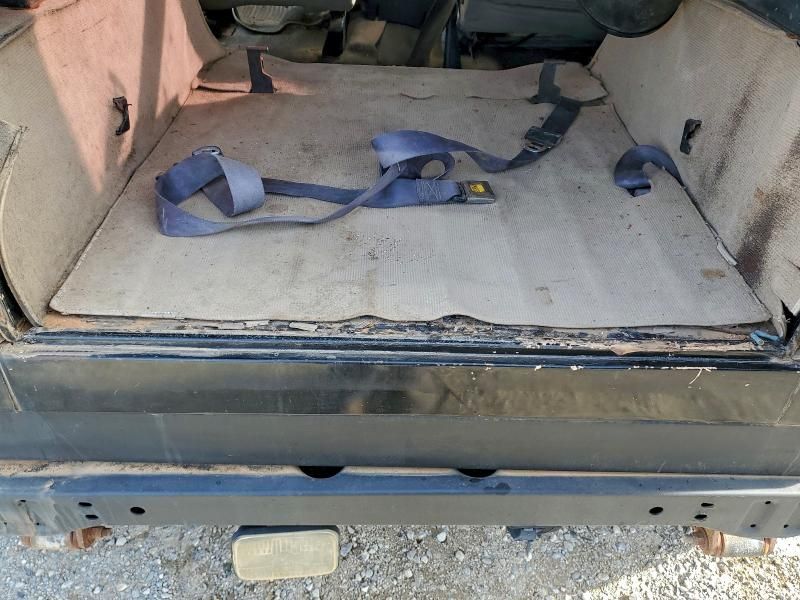 1991 Jeep Wrangler / yj Sahara