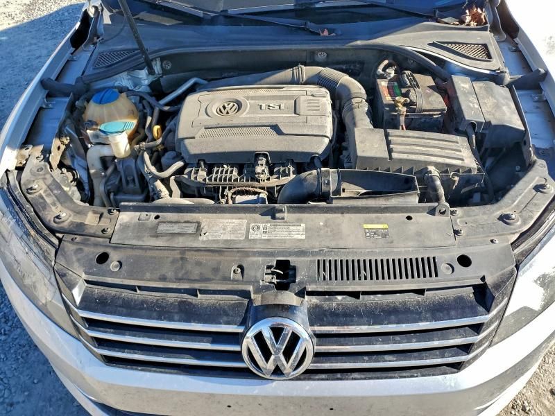 2015 Volkswagen Passat s