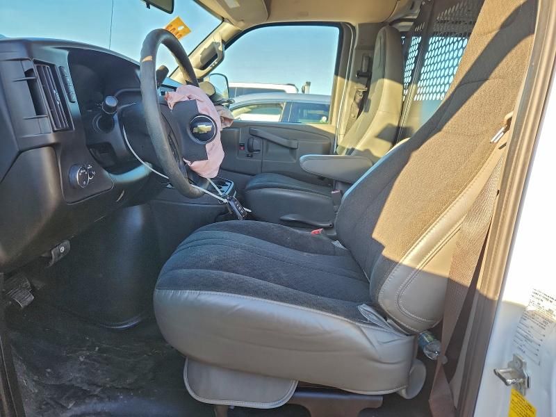 2023 Chevrolet Express G2500