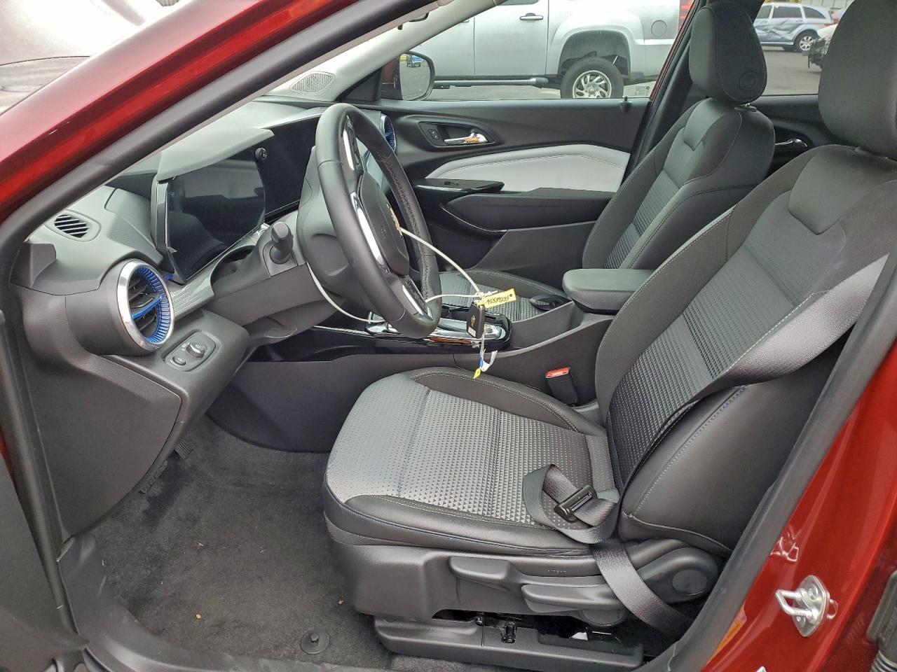 2025 Chevrolet Trax 1LT