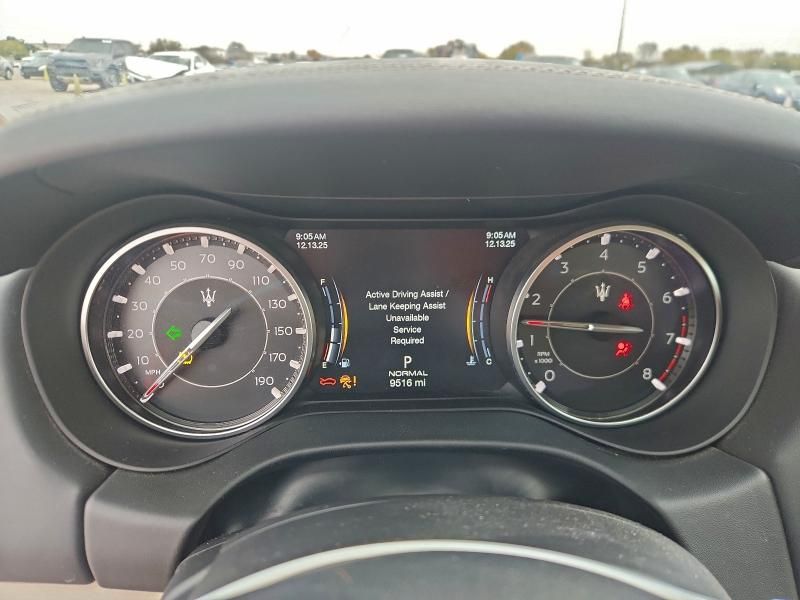 2022 Maserati Ghibli Base