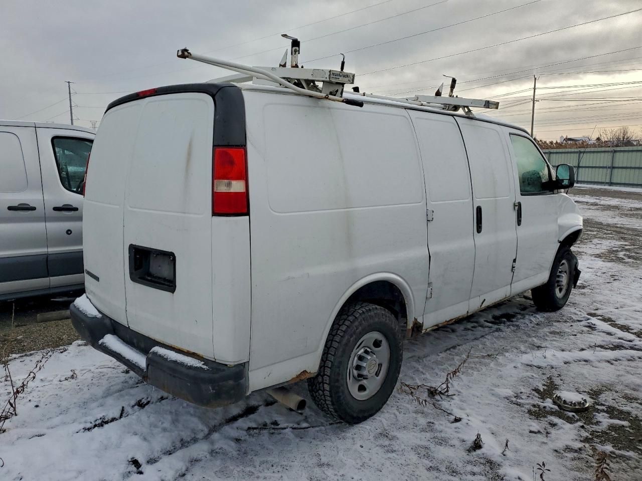 2013 Chevrolet Express 2500 Delivery Van
