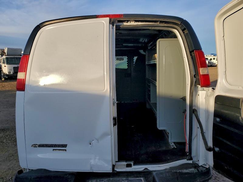 2015 Chev Rolet Express G2500 Utility / Service van