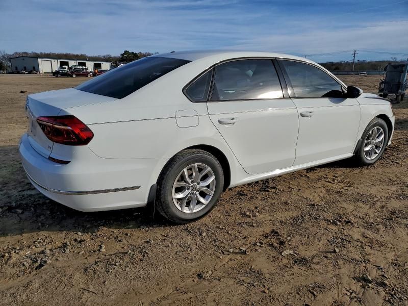 2018 Volkswagen Passat s