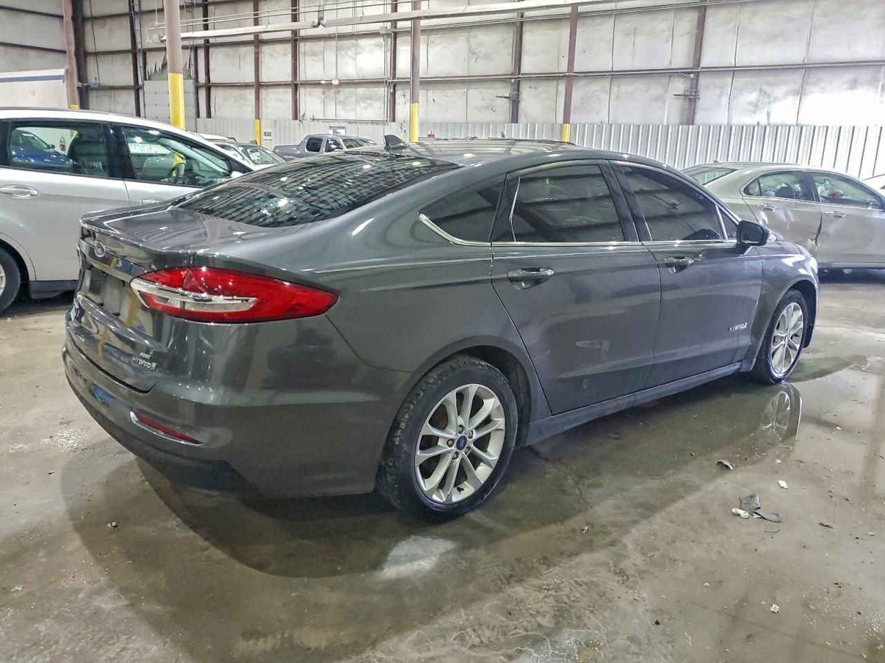 2019 Ford Fusion se
