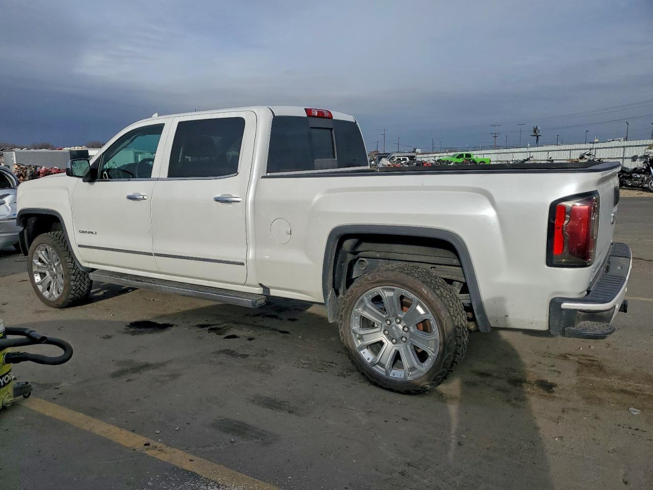 2017 GMC Sierra K1500 Denali