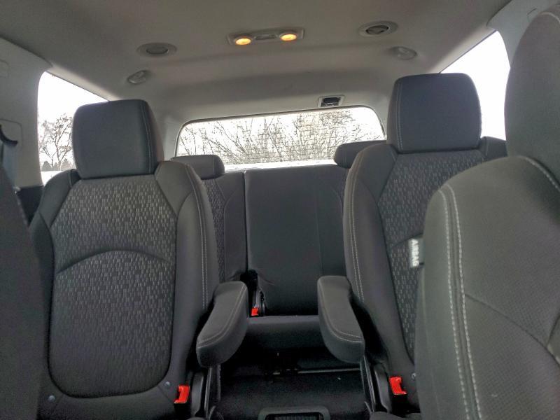 2013 GMC Acadia sle