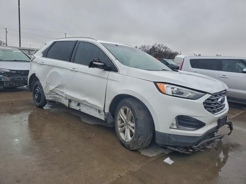 2019 Ford Edge sel