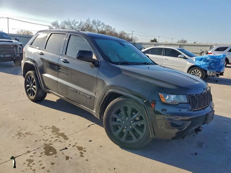 2018 Jeep Grand Cherokee Laredo