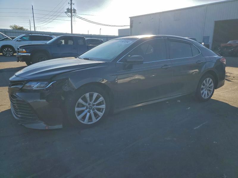 2020 Toyota Camry le