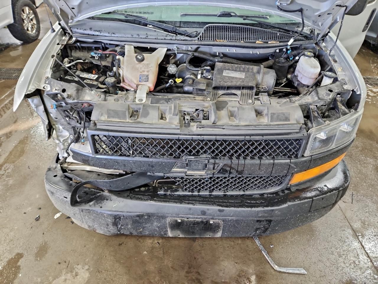 2020 Chevrolet Express G3500 LS