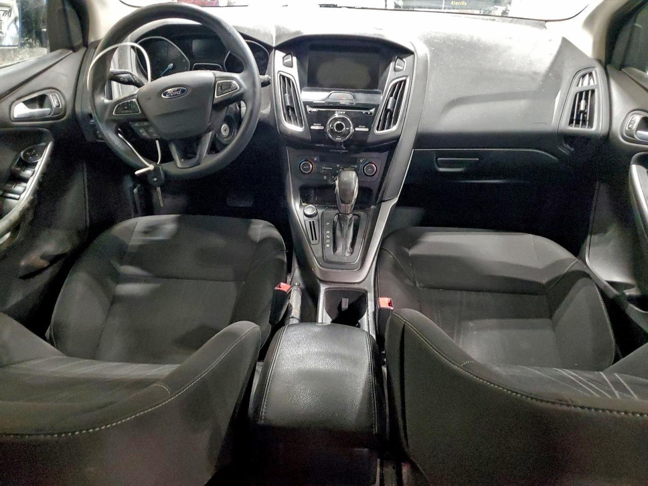 2017 Ford Focus sel
