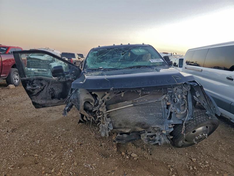 2023 Ford F450 Super Duty Flatbed Truck