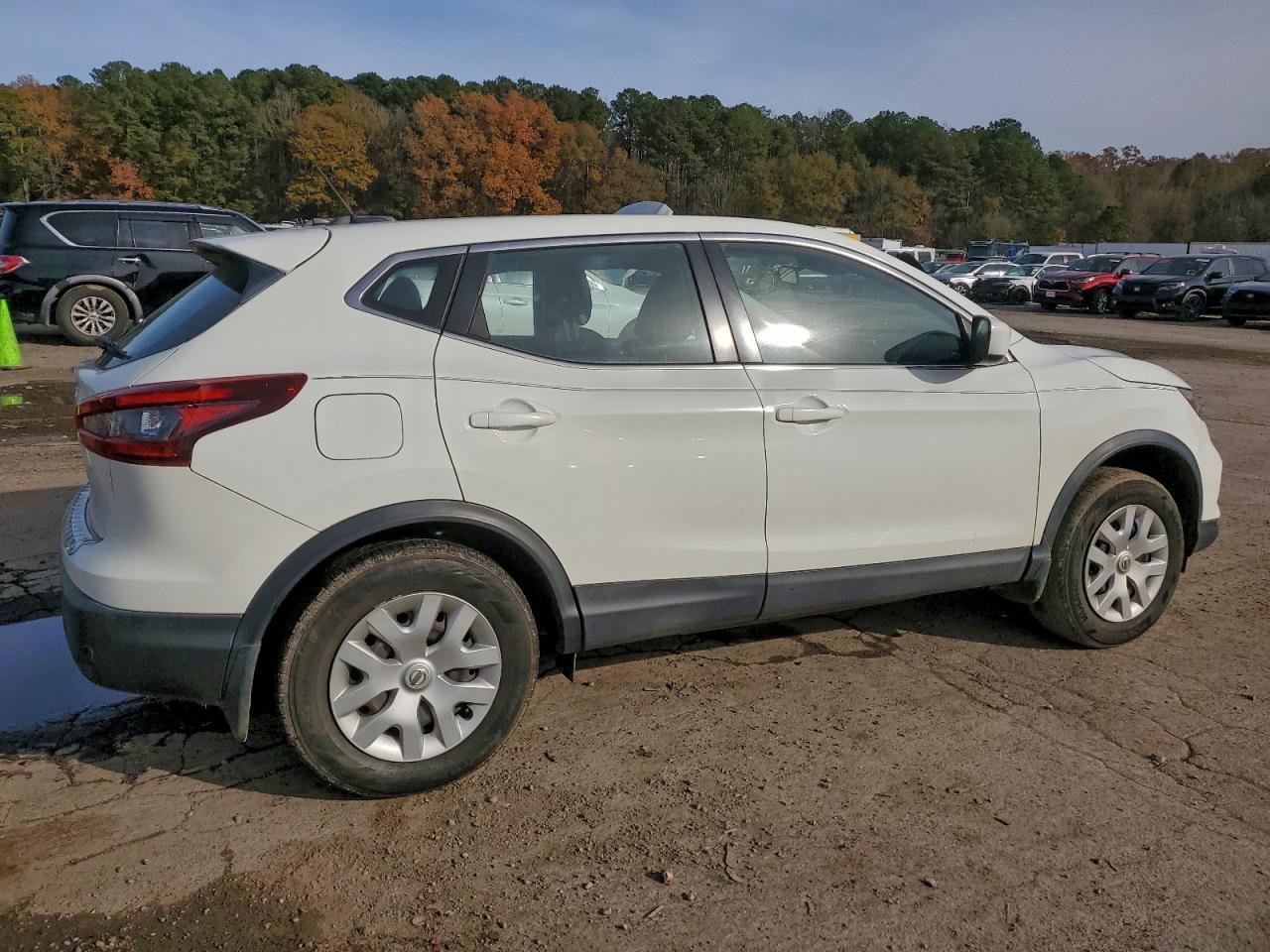 2020 Nissan Rogue Sport s