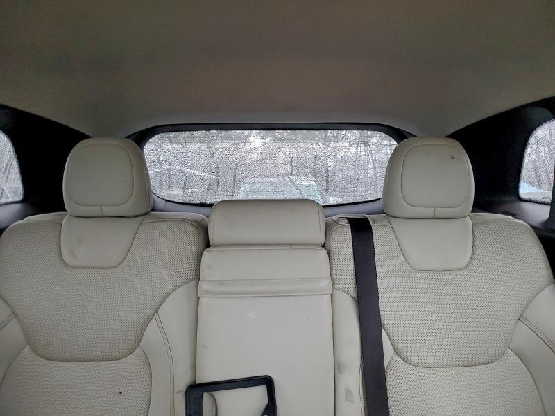 2017 Jeep Cherokee Overland