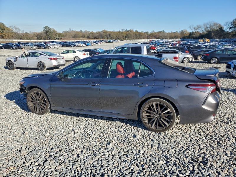 2019 Toyota Camry xse