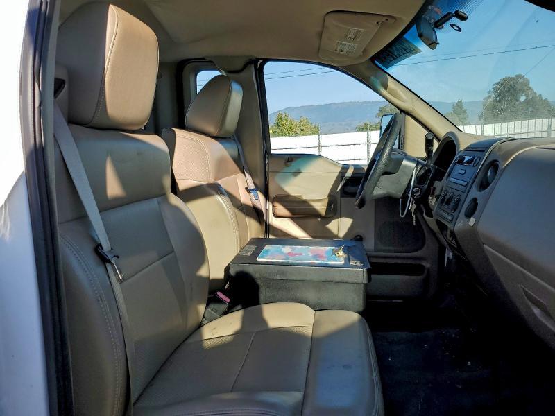 2008 Ford F150 W/knapheide Knap kap