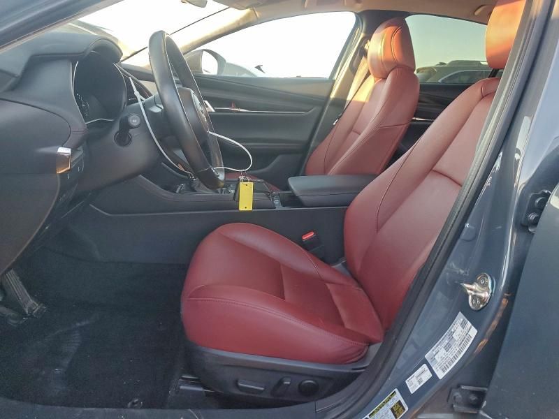 2023 Mazda 3 Preferred