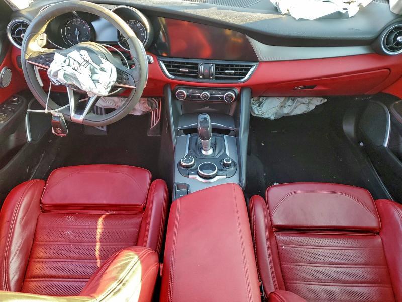 2018 Alfa Romeo Giulia ti Q4