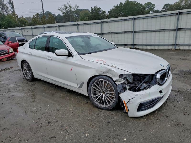 2019 BMW 530 i