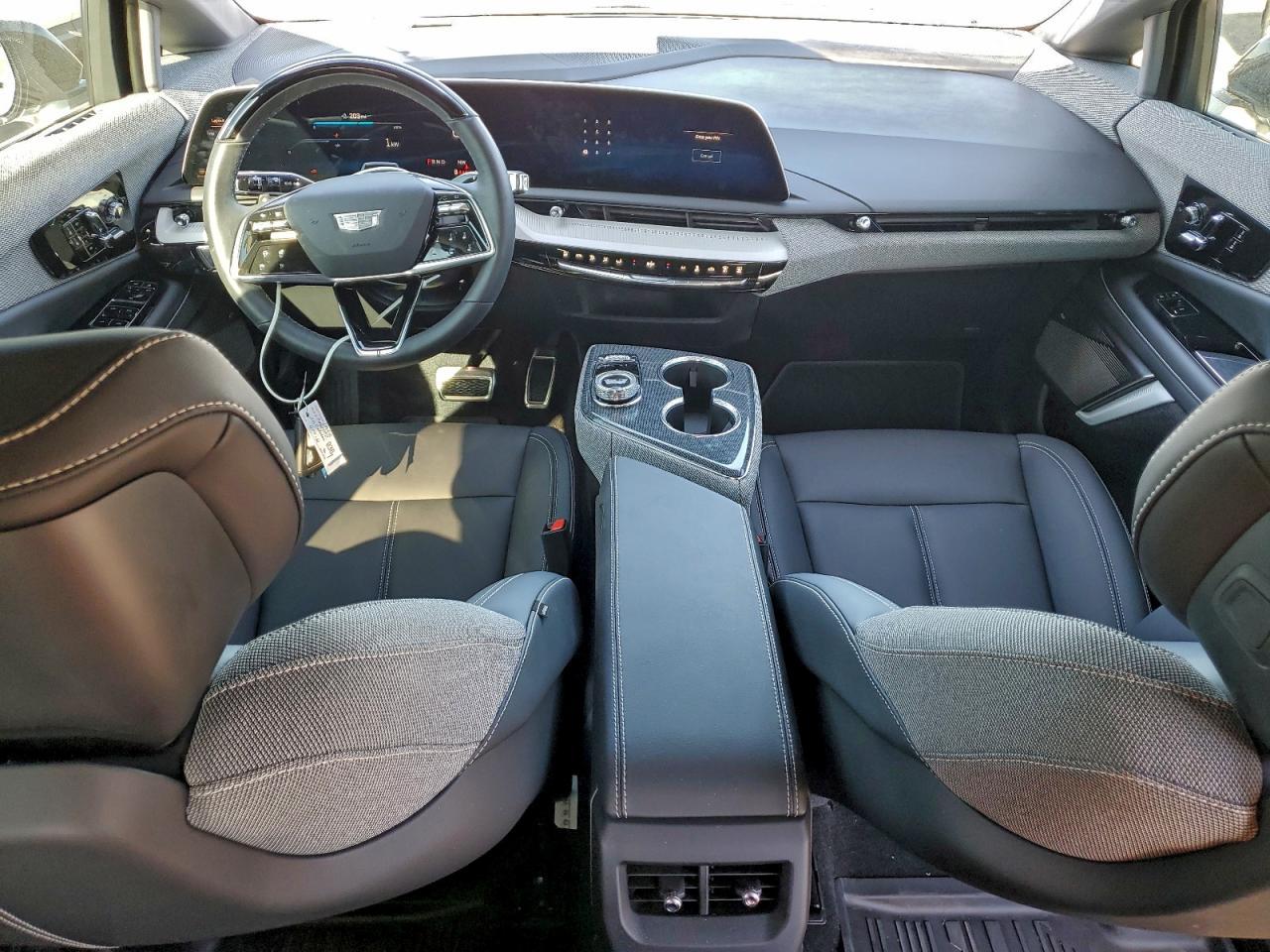 2025 Cadillac Optiq Sport