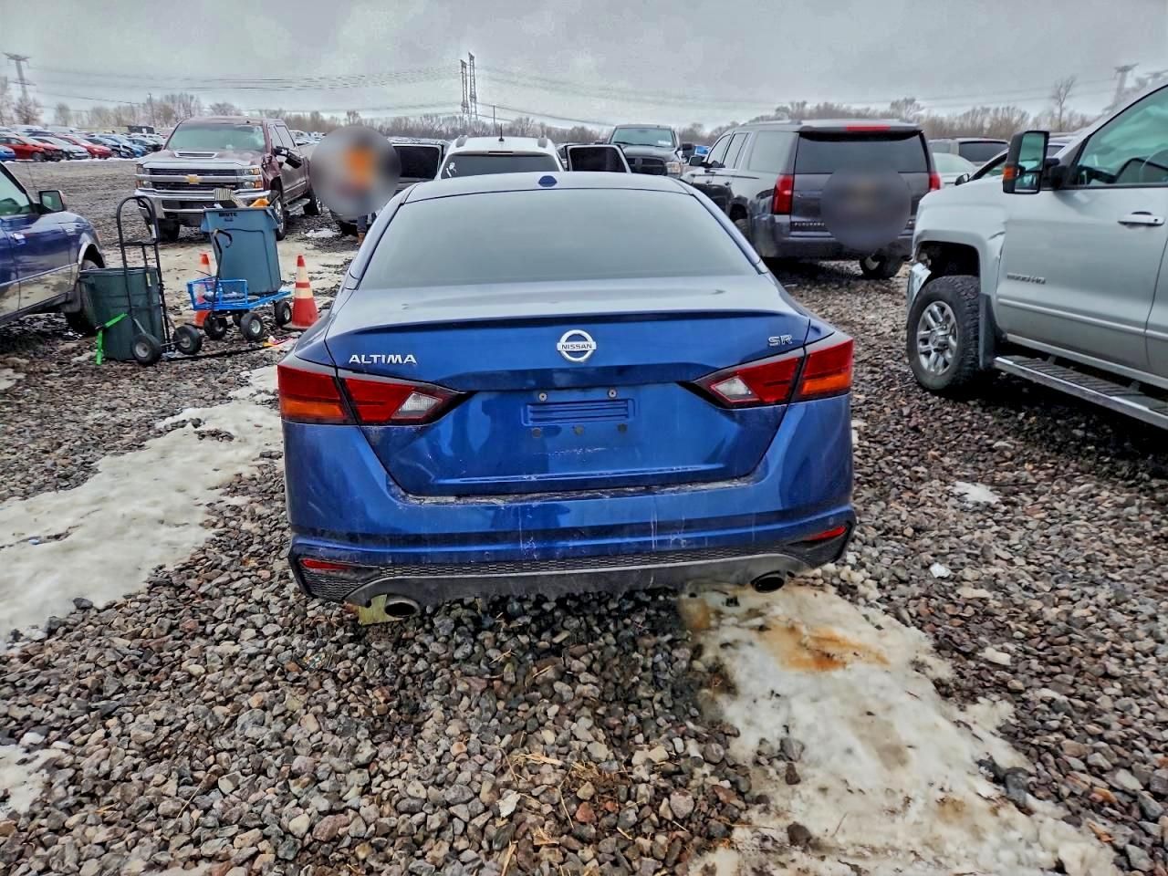 2020 Nissan Altima sr