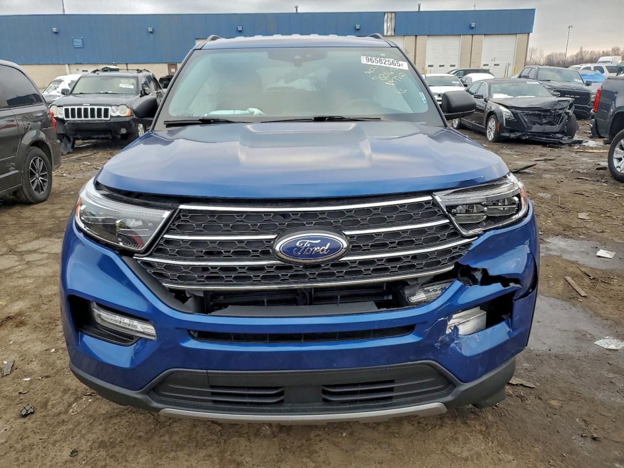 2022 Ford Explorer xlt