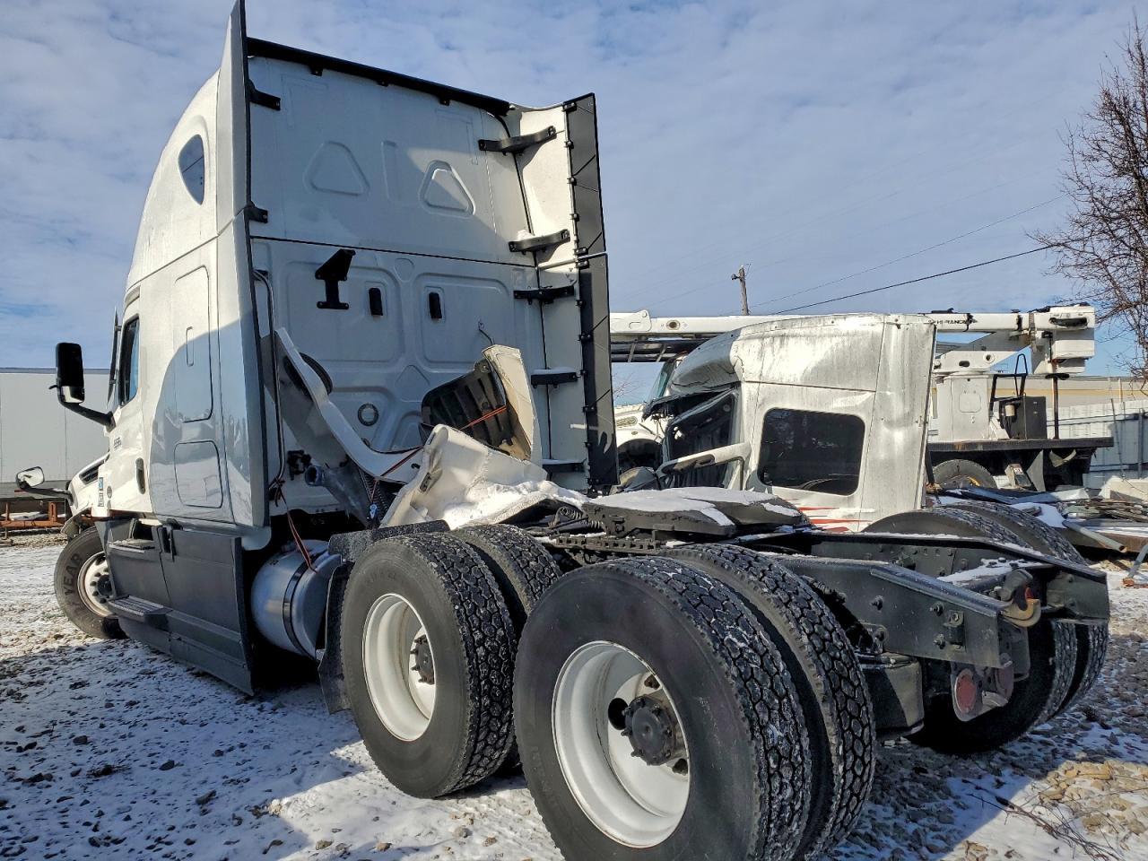 2023 Freigliner 2023 Freightliner Cascadia 126 Semi Truck