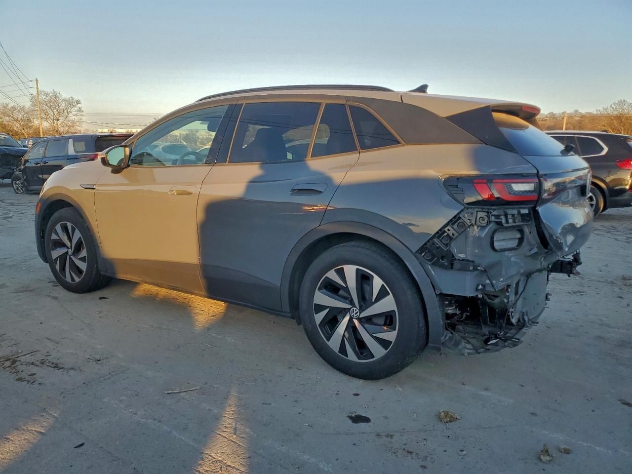 2023 Volkswagen Id.4 pro