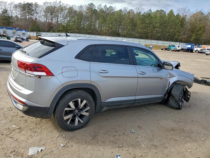 2022 Volkswagen Atlas Cross Sport se