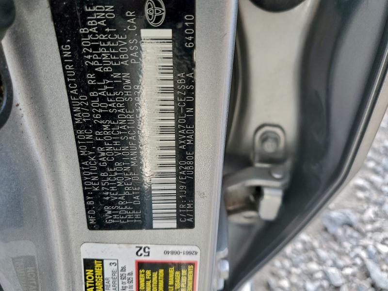 2021 Toyota Camry se
