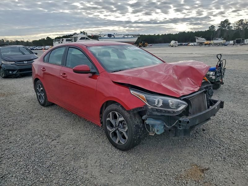 2021 KIA Forte fe
