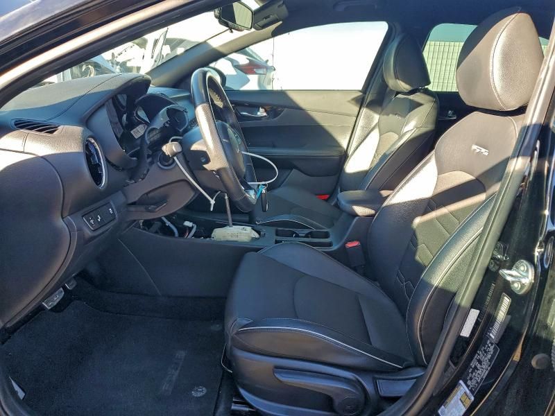 2024 KIA Forte gt Line